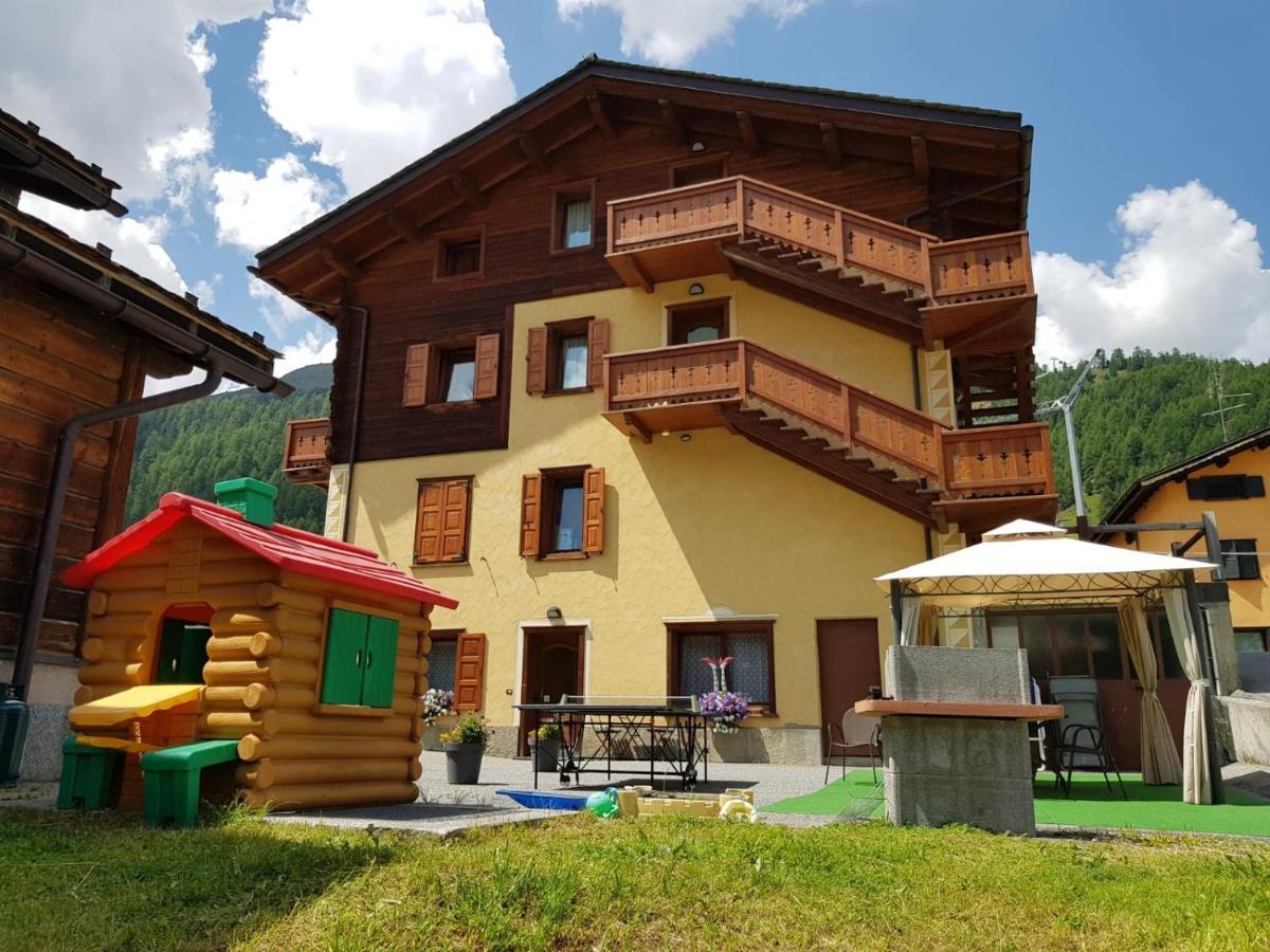 Al Molino Apartment Livigno Exterior photo